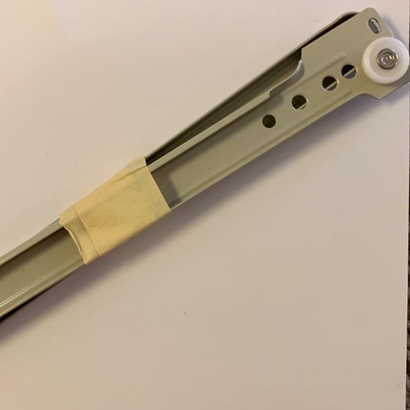 Drawer track / bracket - new - Picture 2 of 2